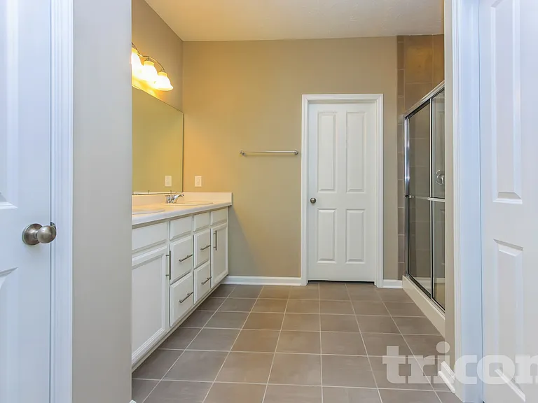 10406 Deercrest Ln — Photo 7
