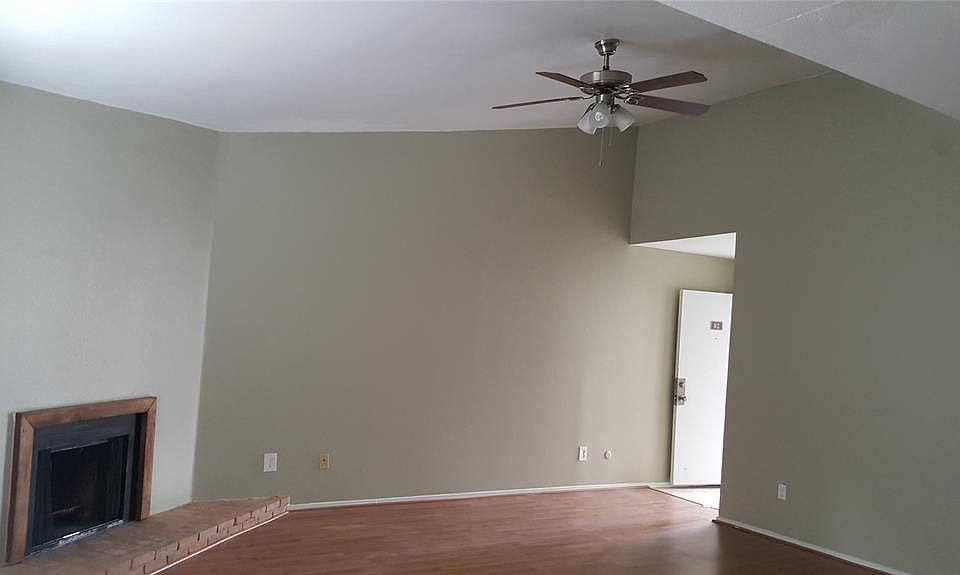 1st image of 9707 Richmond Ave APT 82