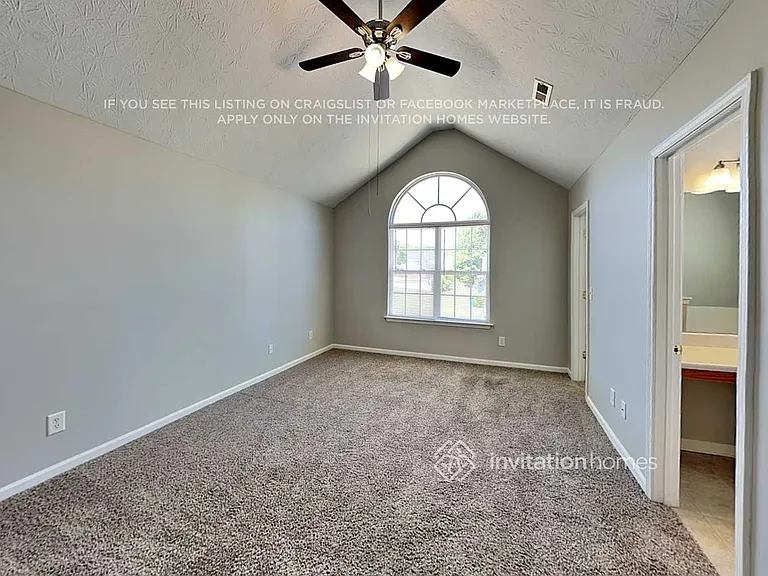2625 Fairstone Ave — Photo 15