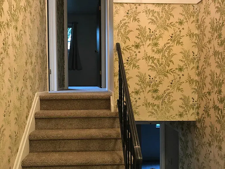 225 S Locust St — Photo 14
