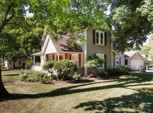 119 Burgess Dr, Galesburg, MI 49053