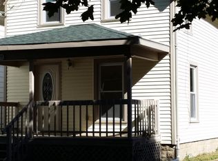 428 Lesher Pl, Lansing, MI 48912