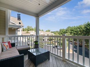 338 Pembroke Cir #338, Alpharetta, GA 30004