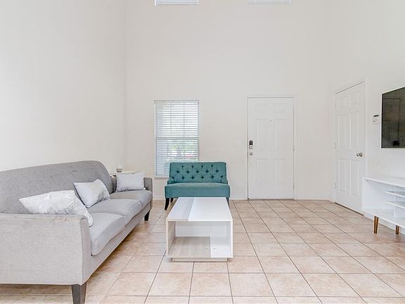 5th image of 12157 Citruswood Dr