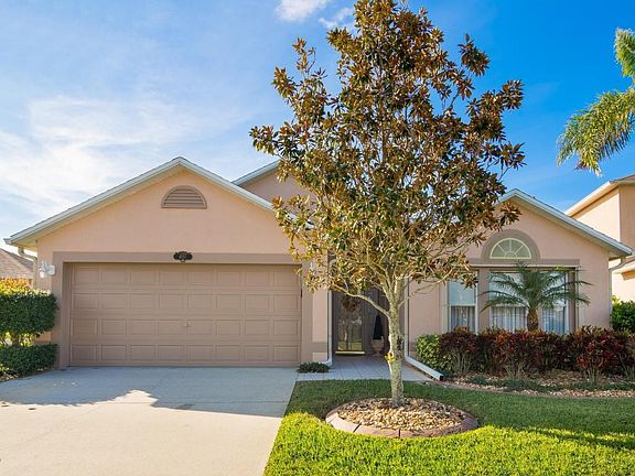 2nd image of 4557 Four Lakes Dr