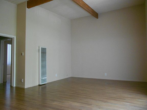 3rd image of 1285 N Sweetzer Ave APT 202