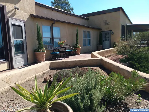 18 Shale Dr, Silver City, NM 88061