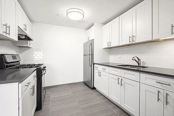 1st image of 265 Van Brunt St APT 2G