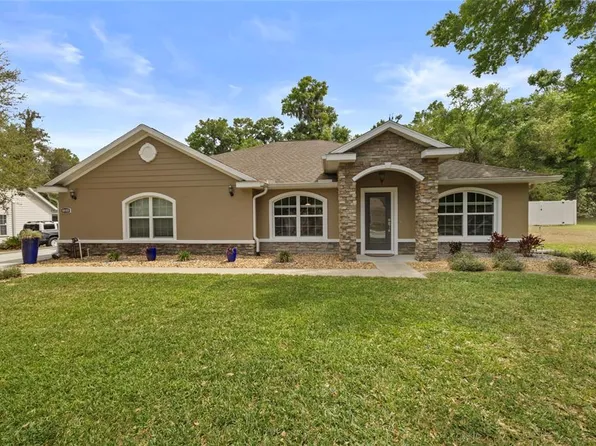 10125 SE 42nd Ct, Belleview, FL 34420