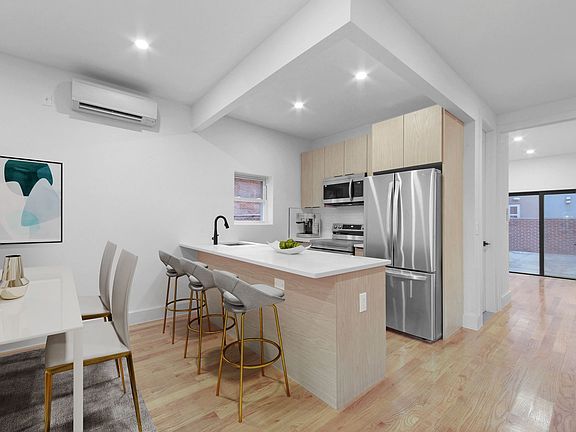 2nd image of 53 Herbert St #7