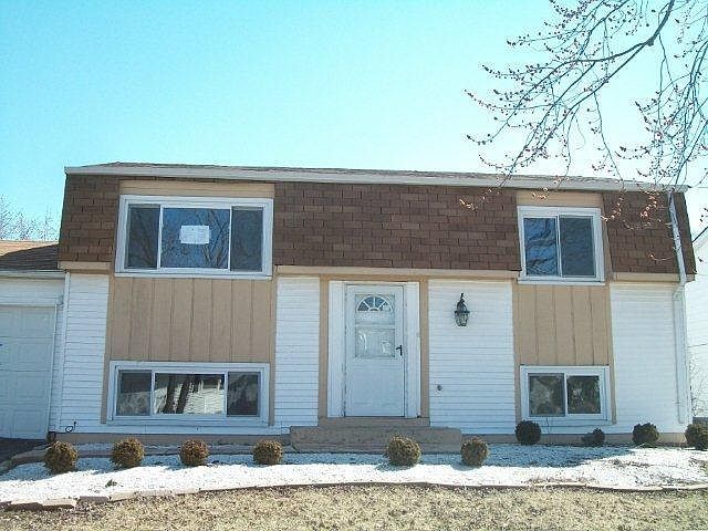 1st image of 17731 Sarah Ln