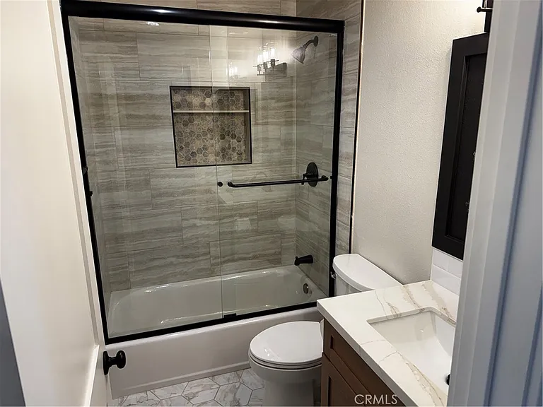 16582 Jib Cir #1 — Photo 5
