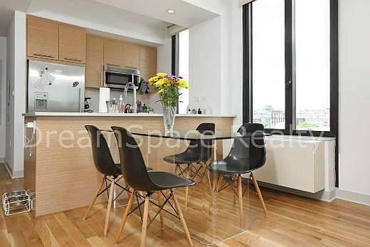 2nd image of 64 Bayard St APT 5E