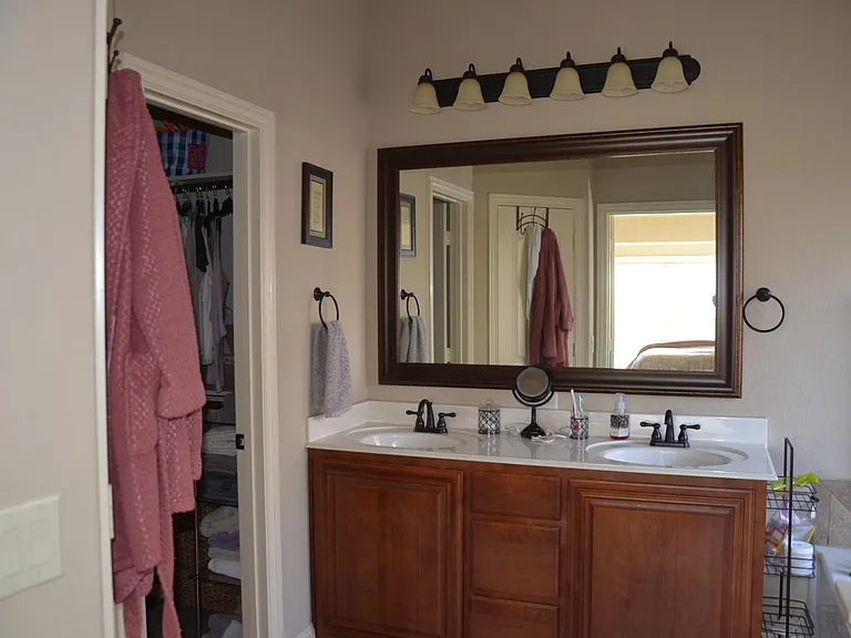 1207 Star Grass Dr — Photo 22