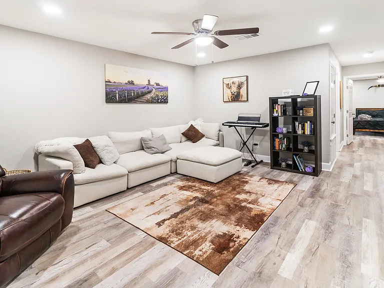 1005 Summer Court Cir #C — Photo 1