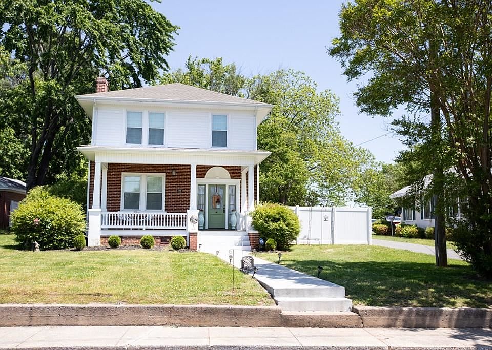 1st image of 195 Highland Ave