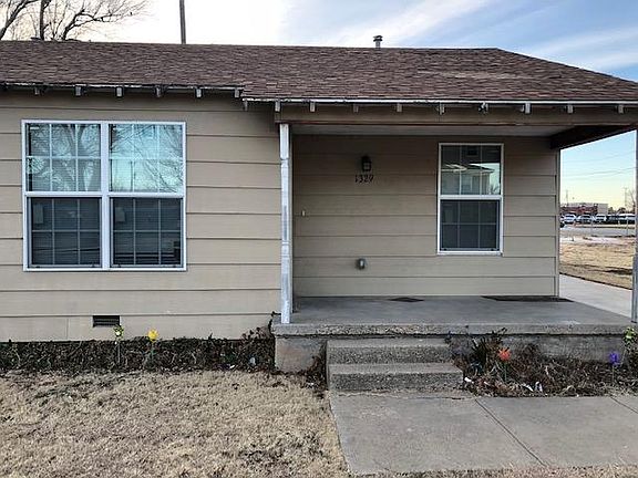 2nd image of 1329 Coffee St