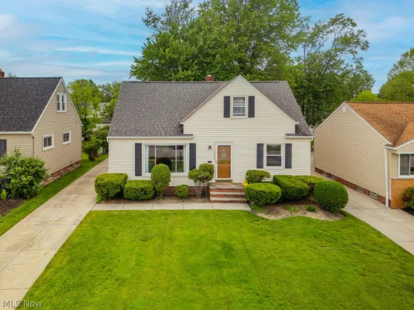1348 W Miner Rd, Mayfield Heights, OH 44124
