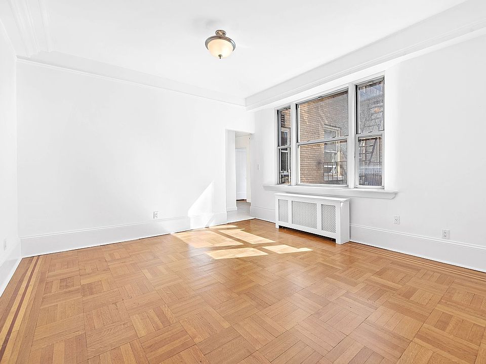 1st image of 562 W End Ave #6H