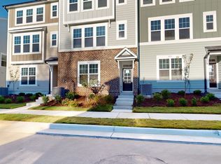 5017 Jowetts Walk Dr, Cary, NC 27519