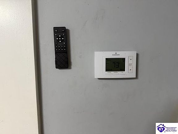 4th image of 103 Hill St