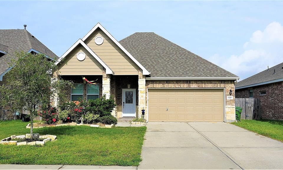 1st image of 8319 Bay Oaks Dr