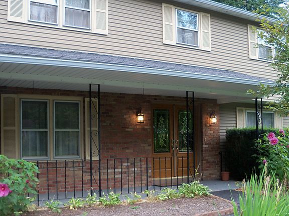 2nd image of 8004 Thyme Cir