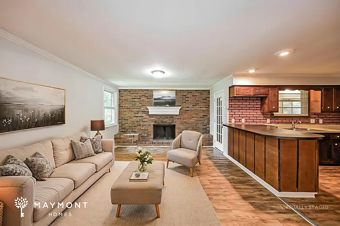 629 Brook Dr — Photo 6