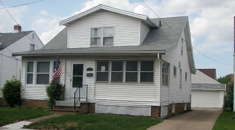 13818 West Ave photo 1