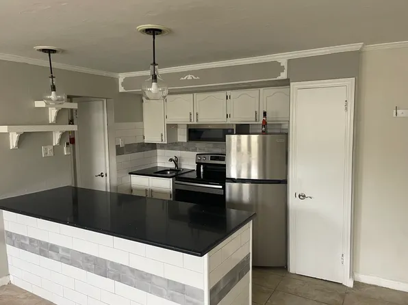 18 West Ave #C2, Wayne, PA 19087