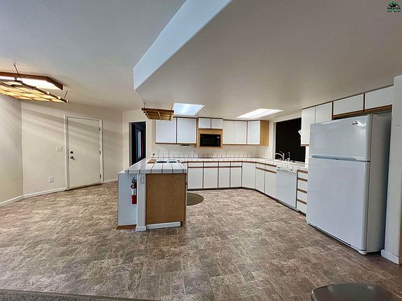 5th image of 2410 San Augustin Dr