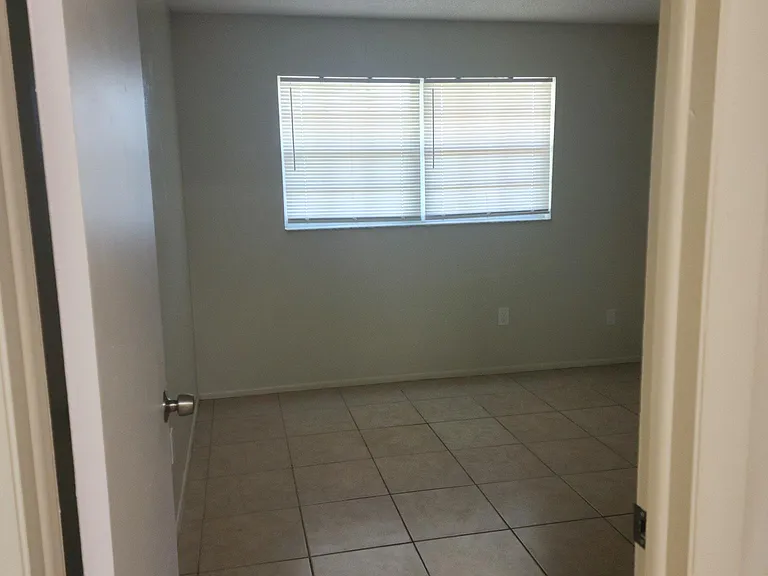 145 Pinellas Way N #9 — Photo 4