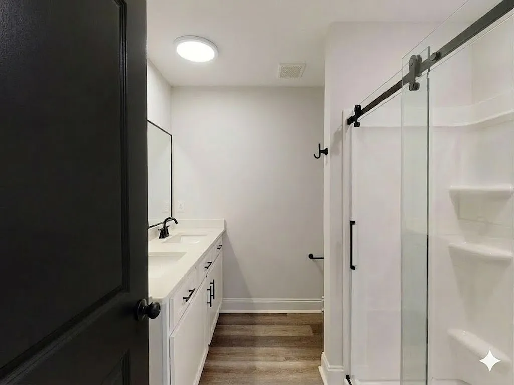 3 bed, 2.5 bath, 1335 sqft, $2,195 — Photo 2