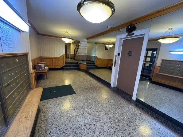 140-21 Burden Crescent image 24 of 30