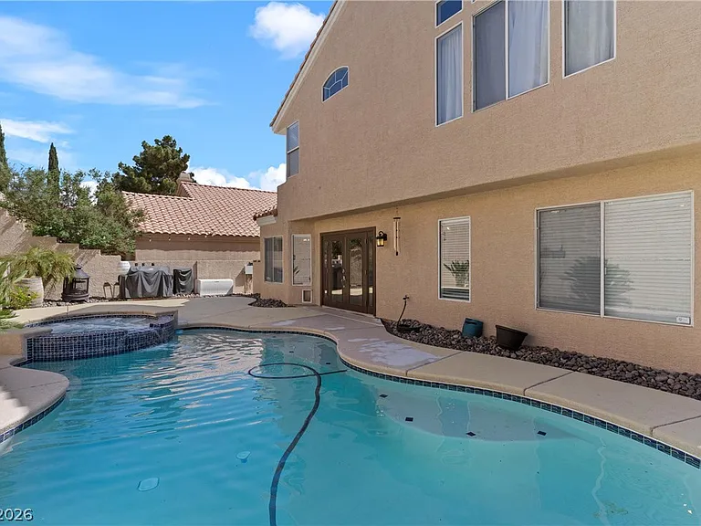2417 Shady Vista Dr — Photo 36