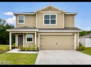 8709 Lake George Cir E, Macclenny, FL 32063