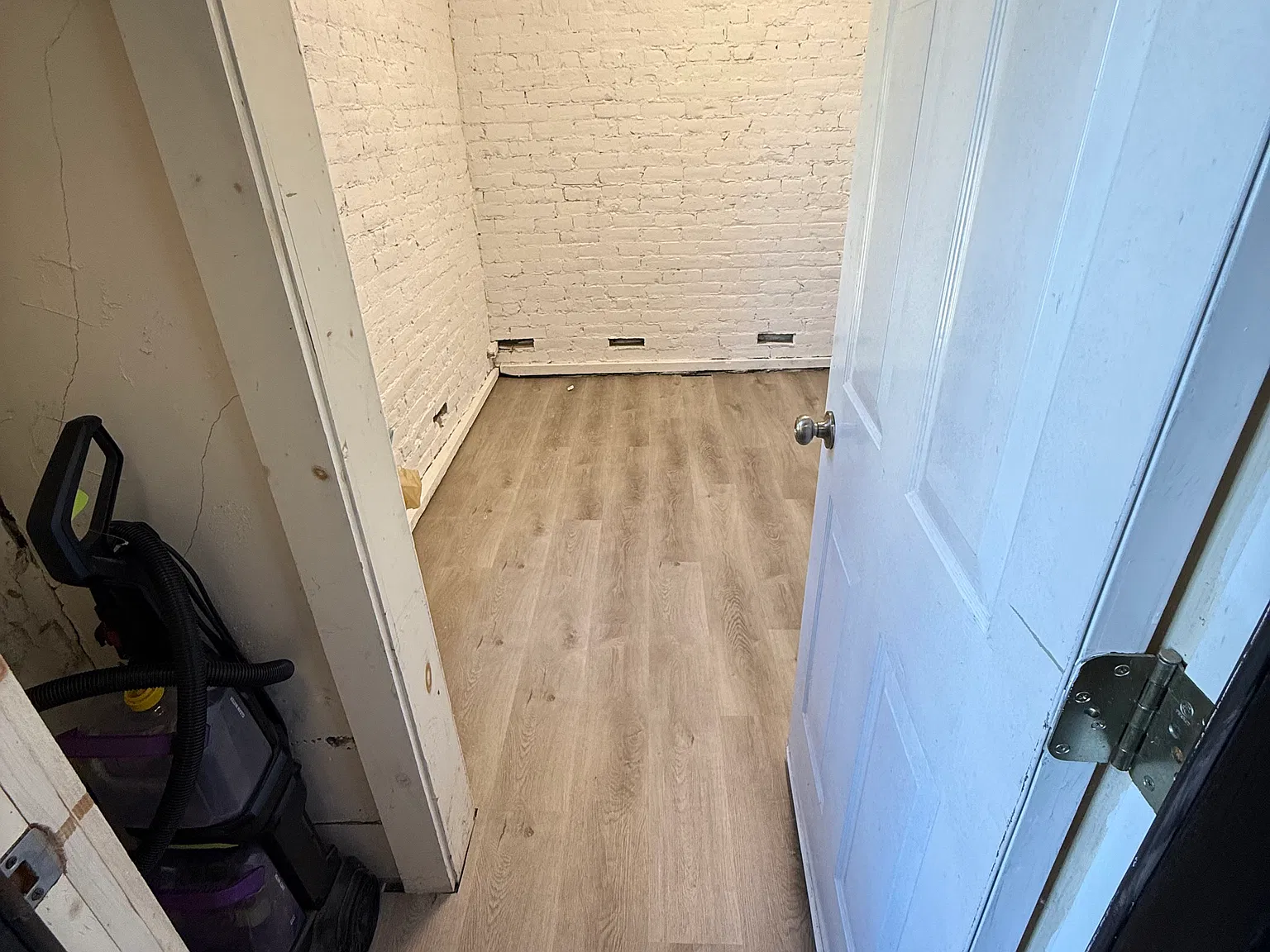 228 Francis Ave — Photo 4