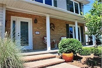 4th image of 2109 45th St