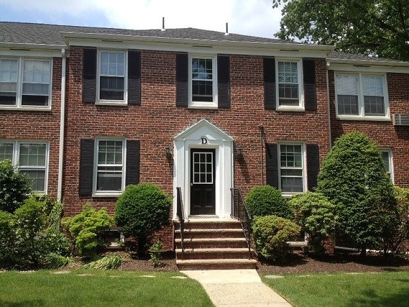1st image of 101 Gates Ave #C002d-24