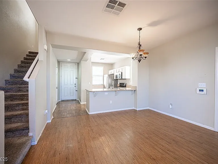 8368 Creek Canyon Ave — Photo 15