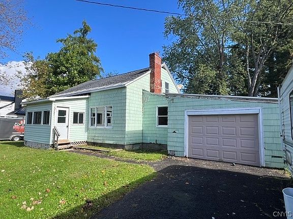 3rd image of 8334 Turin Rd