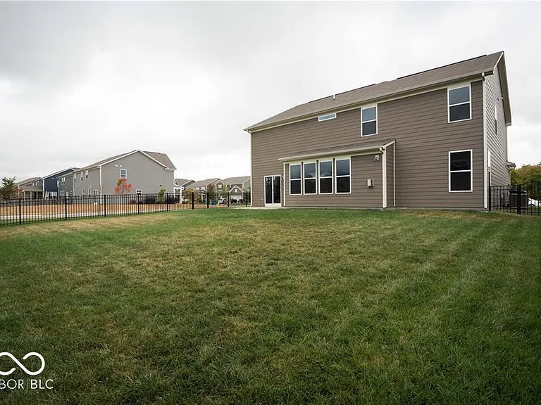15665 Eastpark Dr — Photo 59