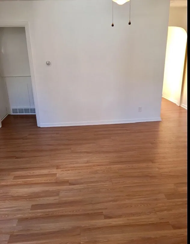 1825 Fox Way photo 1