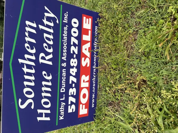 Corner Of Charlotte And 6th St, Lilbourn, MO 63862