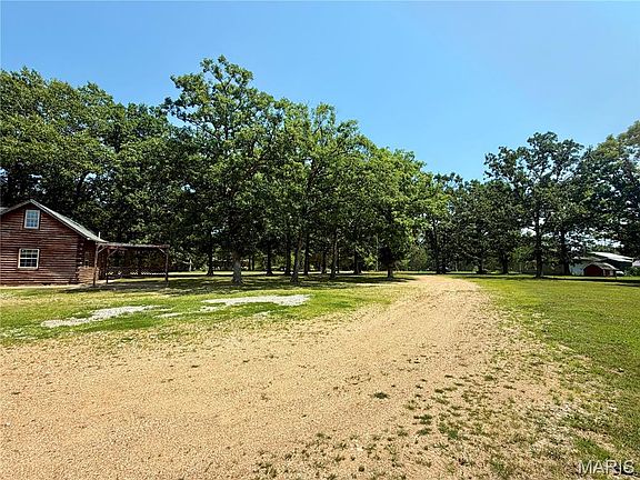 4th image of 23149 Red Hawk Dr