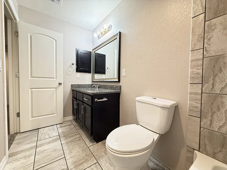 1028 Flyer Pl — Photo 50