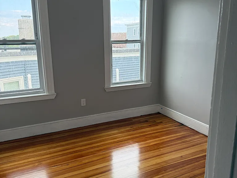 40 Deering Rd #3 — Photo 5