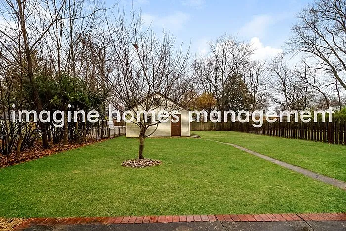 1407 Beacon St — Photo 11
