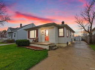 14702 Richmond St, Southgate, MI 48195