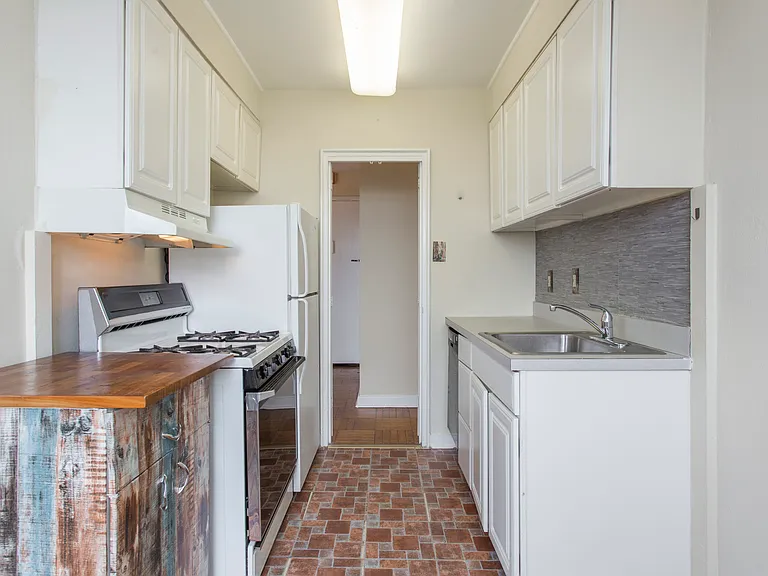 2601 Pennsylvania Ave #711 — Photo 14
